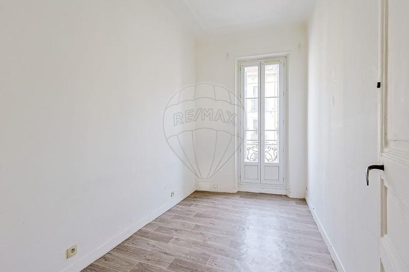 Appartement - 91 m² - 4 pièces