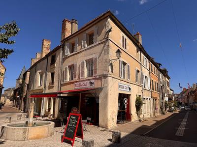 Immeuble - 200 m² - 7 pièces