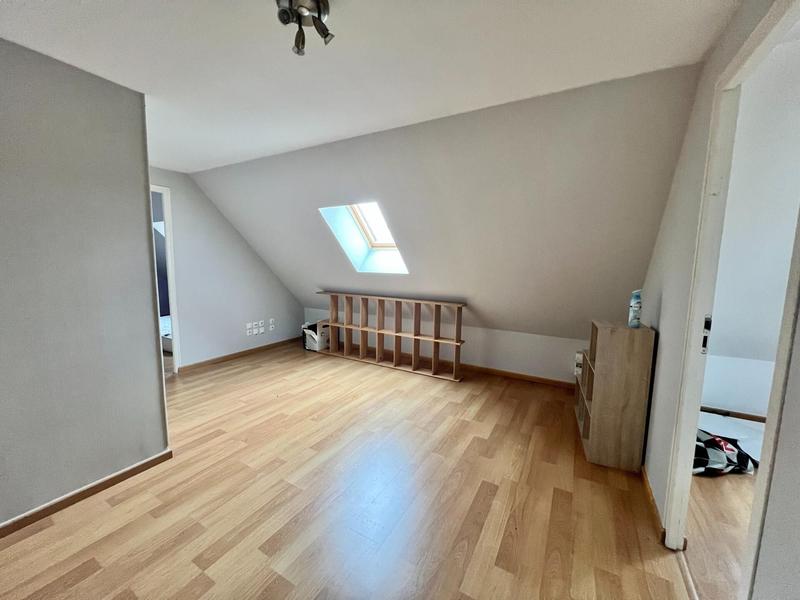Maison - 122 m² - 5 pièces