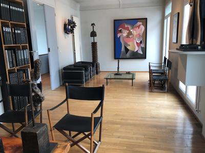 Maison - 798 m² - 12 pièces