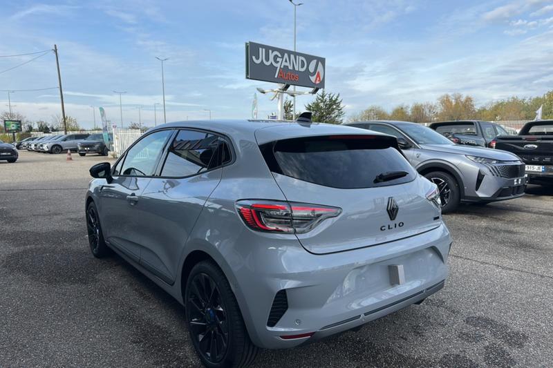 Renault Clio V E-Tech 145 Esprit Alpin
