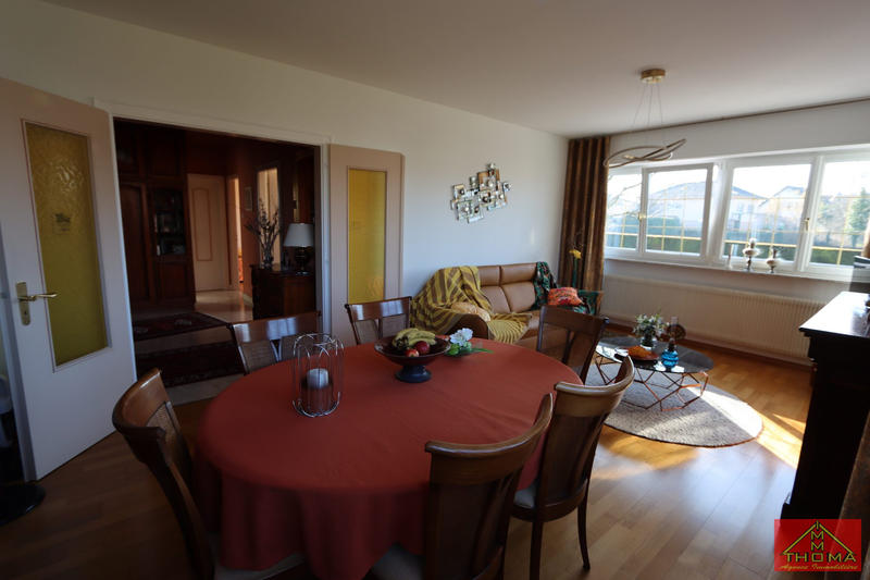 Maison - 93 m² - 4 pièces