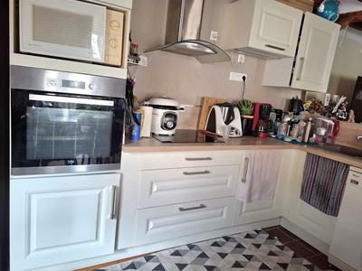 Maison traditionnelle - 92 m² - 4 pièces