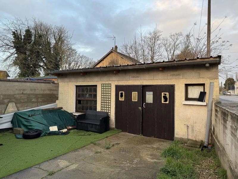 Maison - 120 m² - 6 pièces