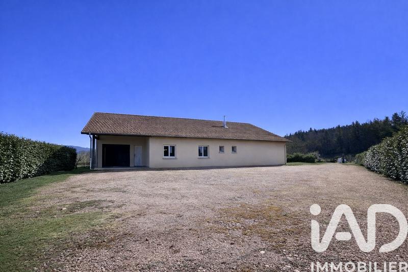 Maison - 180 m² - 8 pièces
