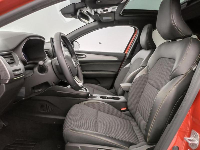 Renault Arkana E-Tech 145 - 23 Techno
