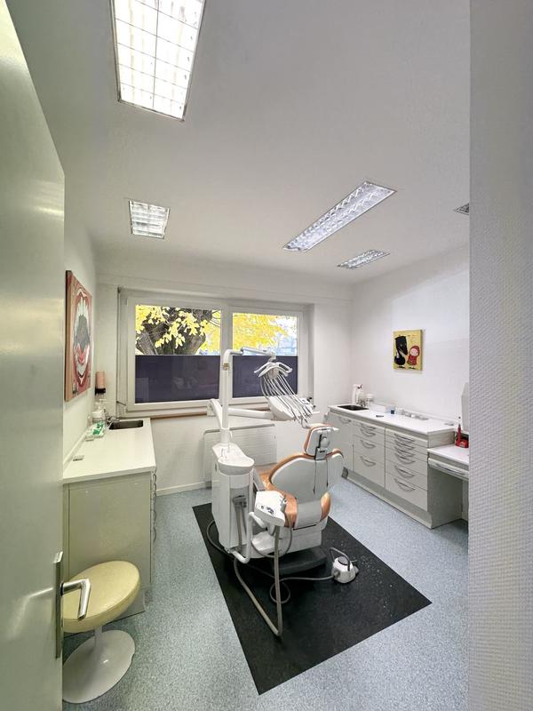 Local d'activités - 132 m²