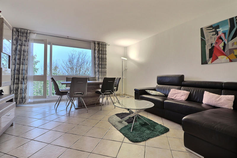 Appartement - 85 m² - 4 pièces