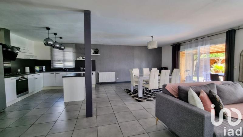 Maison - 123 m² - 6 pièces