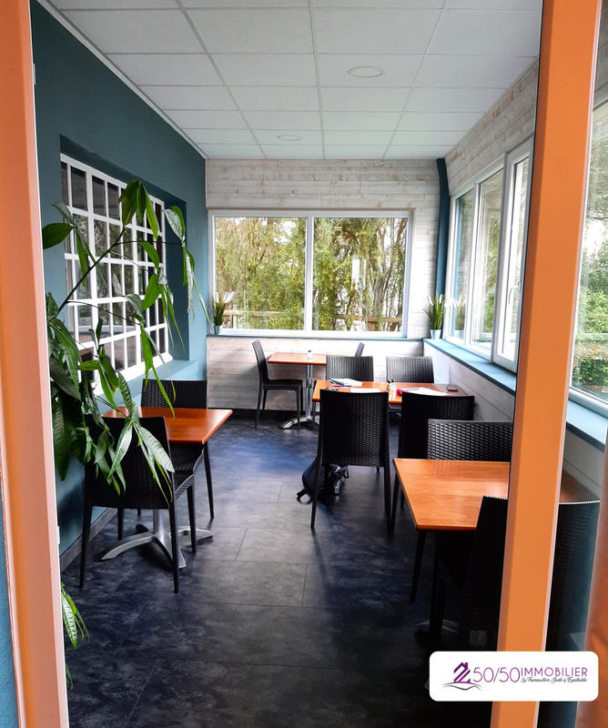 Local commercial - 304 m² - 9 pièces