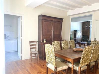 Appartement - 121 m² - 3 pièces