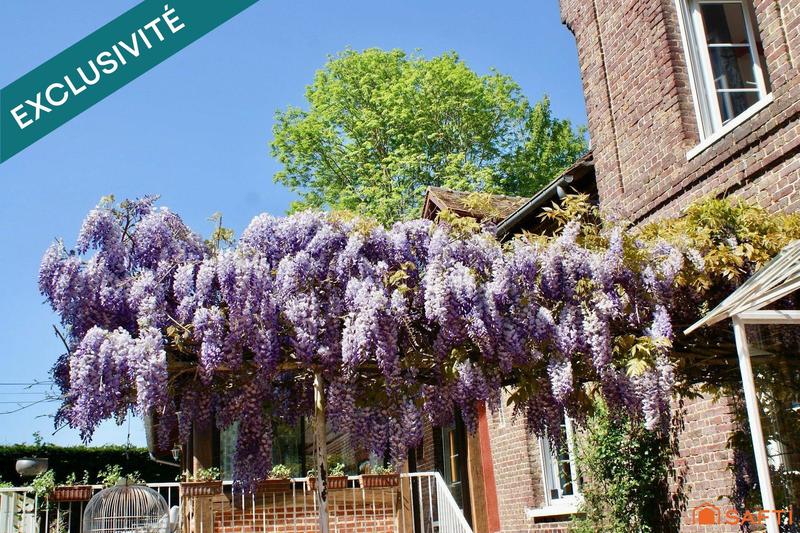 Maison - 220 m² - 8 pièces