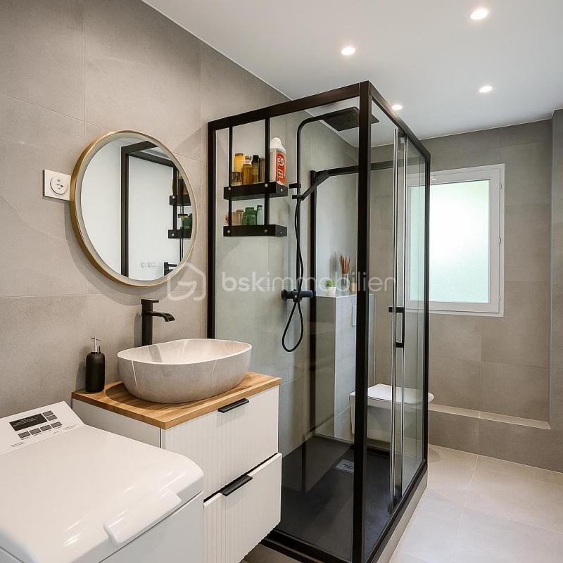 Maison - 175 m² - 7 pièces