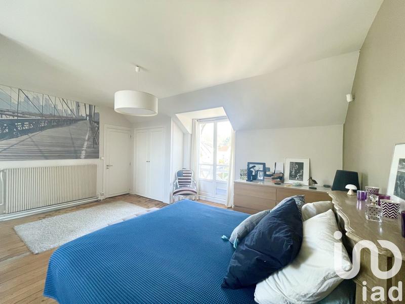 Maison - 171 m² - 8 pièces