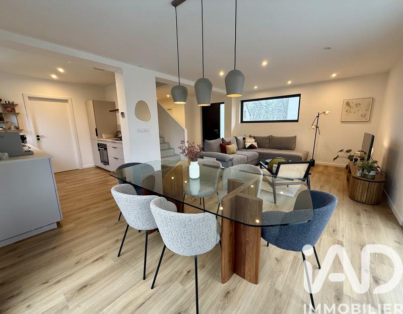 Maison de maîtres - 109 m² - 4 pièces