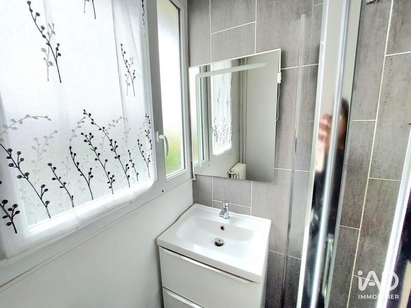 Appartement - 64 m² - 4 pièces