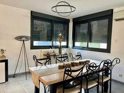 Maison - 155 m² - 5 pièces