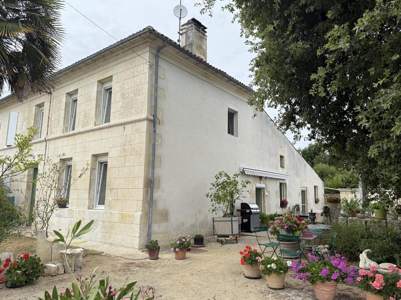 Maison - 134 m² - 5 pièces