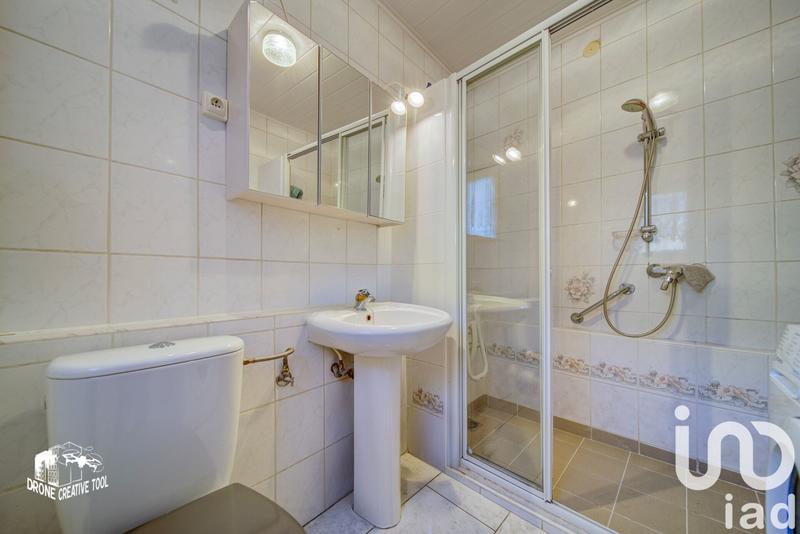 Maison - 97 m² - 5 pièces