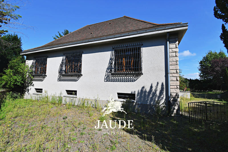 Maison - 170 m² - 7 pièces