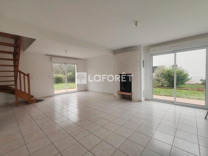 Maison - 104 m² - 5 pièces