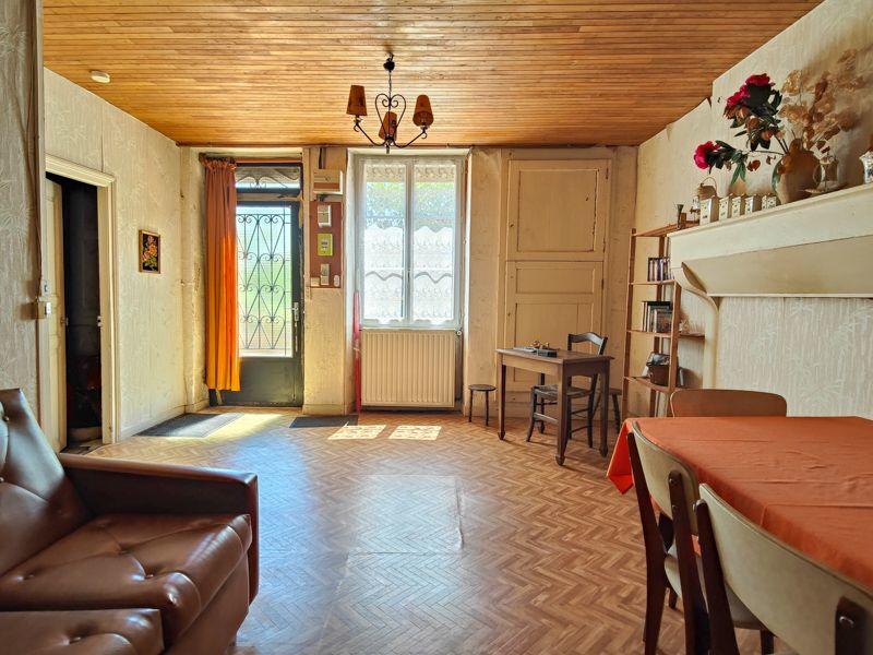 Maison - 95 m² - 3 pièces