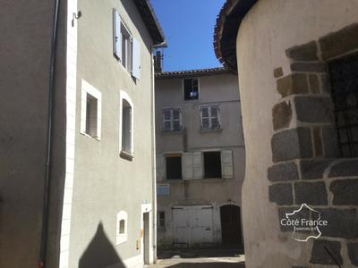 Maison de village - 153 m² - 5 pièces