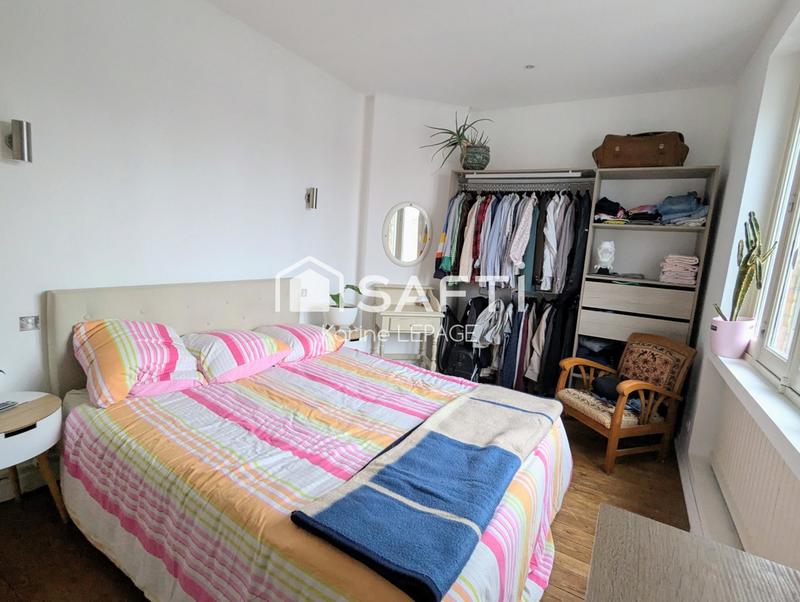 Maison - 82 m² - 6 pièces