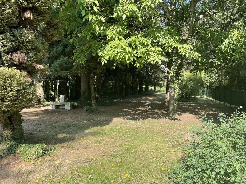 Maison - 180 m² - 5 pièces