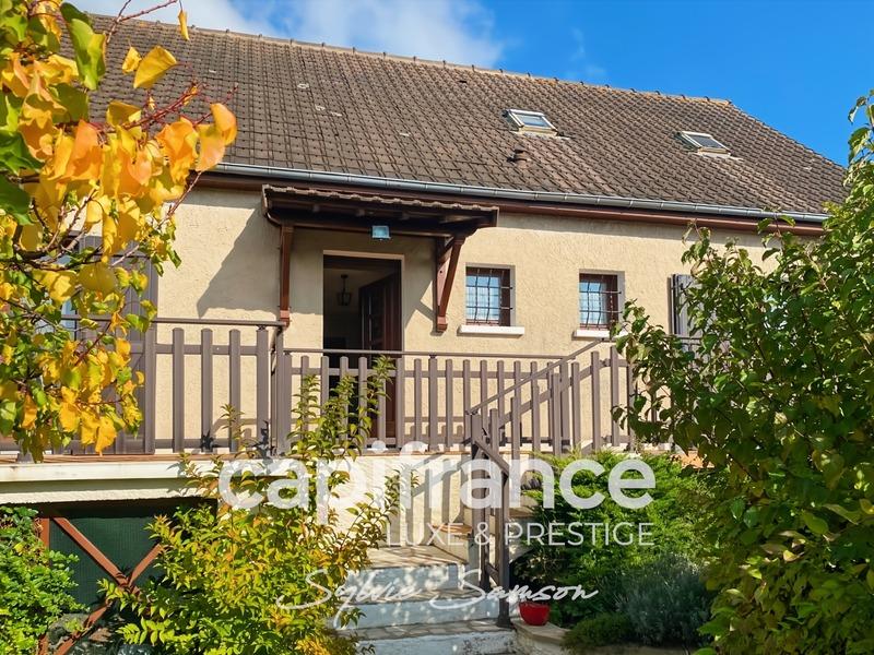 Maison - 112 m² - 6 pièces