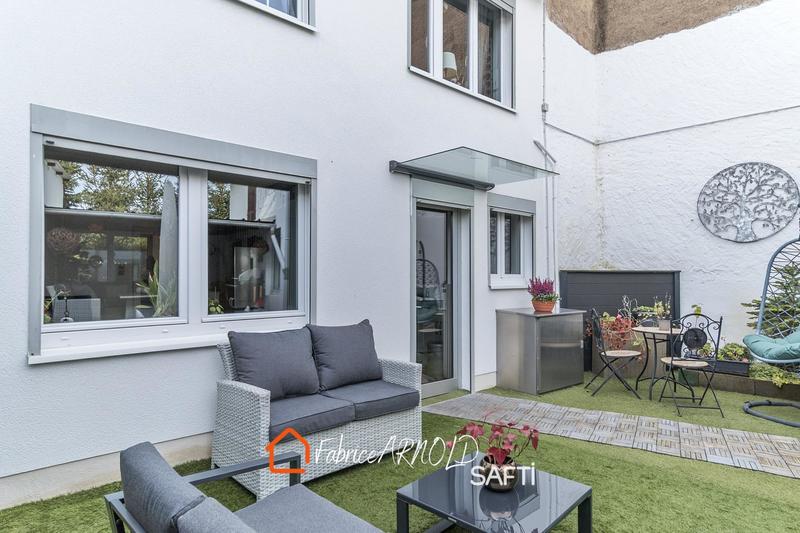 Maison - 140 m² - 6 pièces