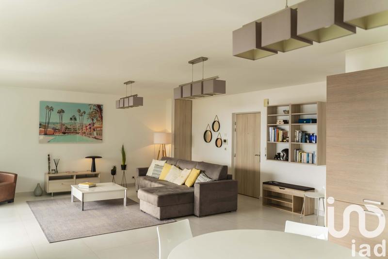 Appartement - 92 m² - 3 pièces