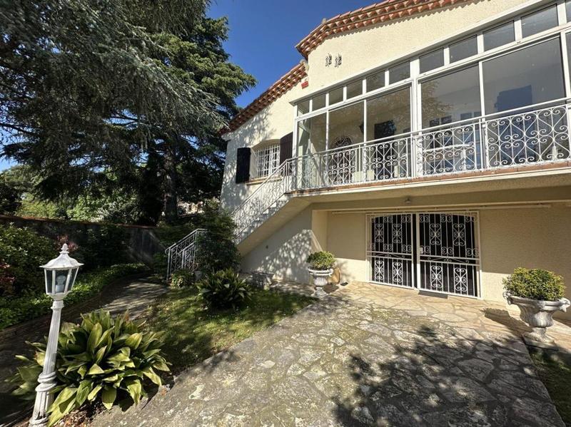 Villa - 139 m² - 5 pièces