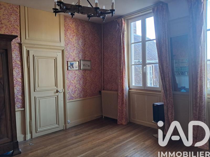 Maison - 306 m² - 12 pièces