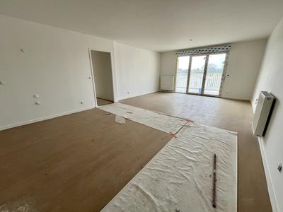 Appartement - 101 m² - 5 pièces