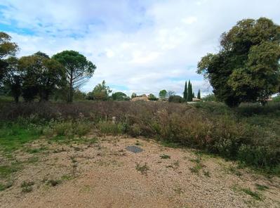 Terrain constructible - 870 m²