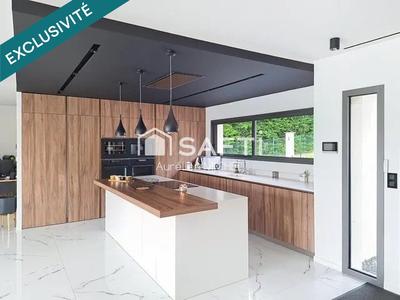 Villa - 193 m² - 5 pièces