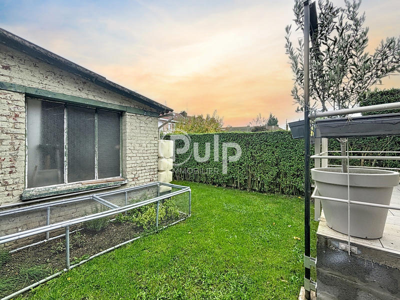 Maison - 90 m² - 5 pièces