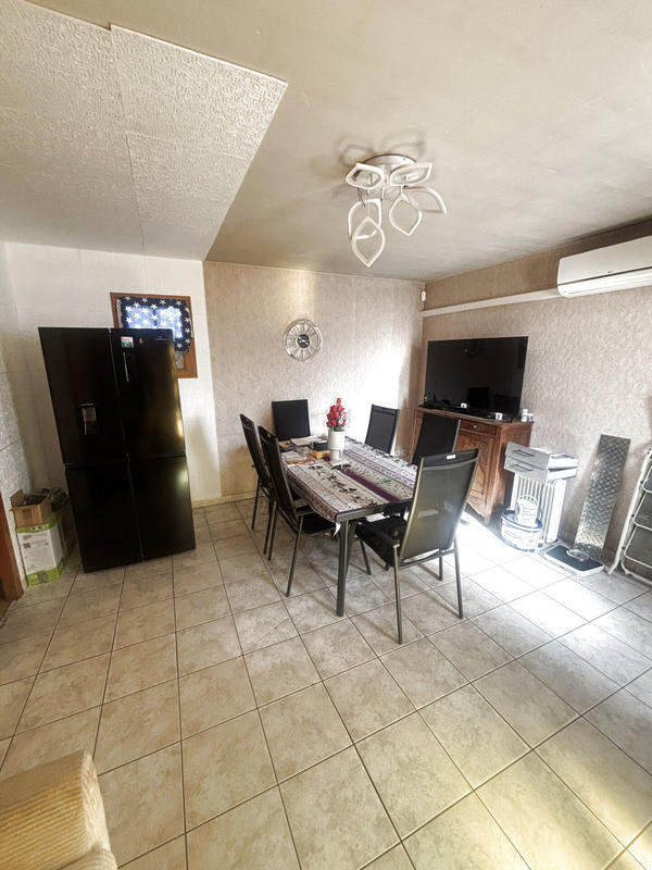 Maison - 60 m² - 5 pièces