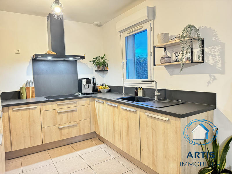 Maison - 80 m² - 4 pièces