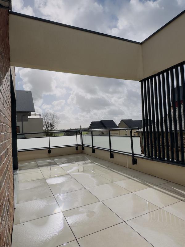 Appartement - 120 m² - 5 pièces