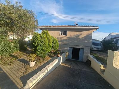 Villa - 85 m² - 4 pièces