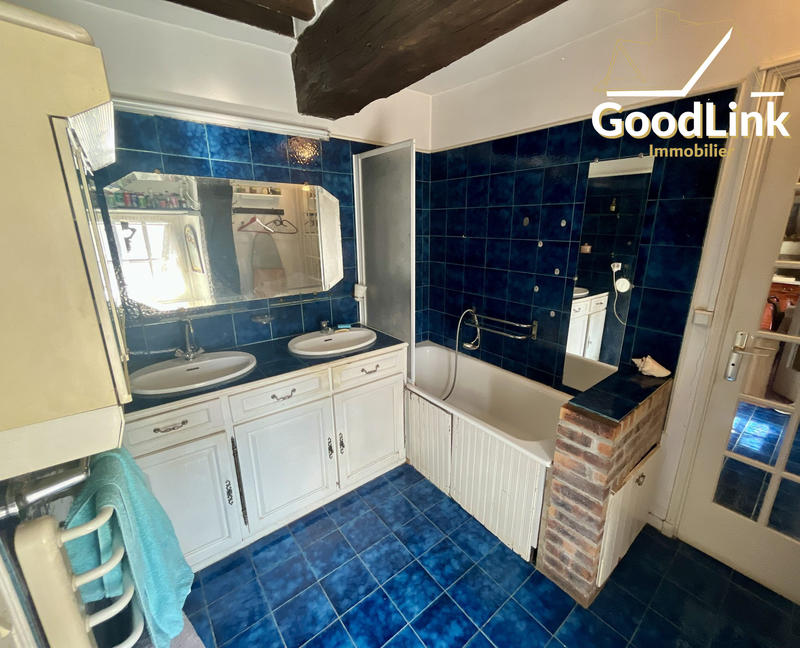 Appartement - 85 m² - 3 pièces