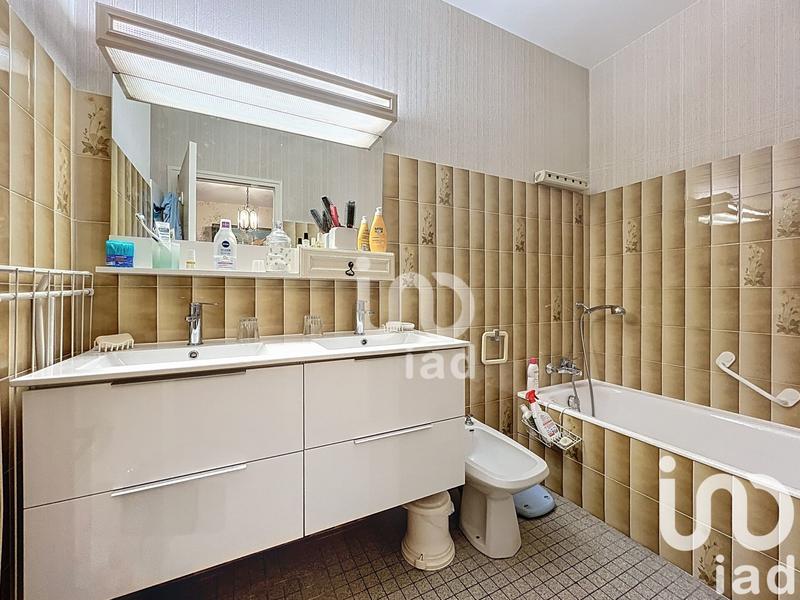 Appartement - 92 m² - 3 pièces