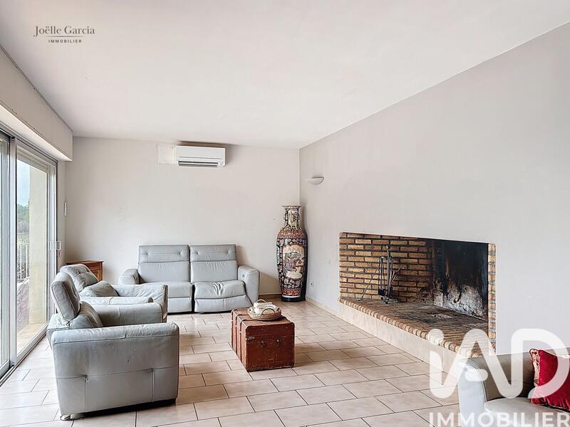 Maison - 195 m² - 6 pièces