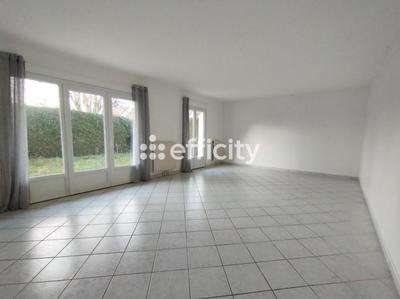 Pavillon - 152 m² - 6 pièces