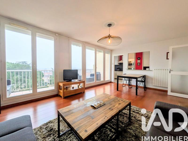 Appartement - 85 m² - 4 pièces