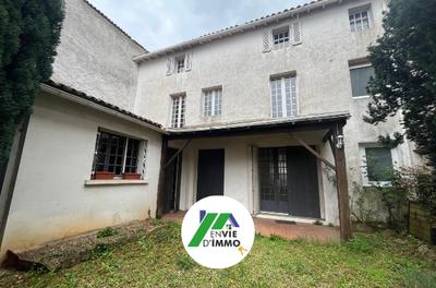 Maison - 114 m² - 4 pièces