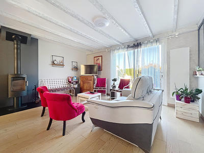 Maison - 123 m² - 7 pièces