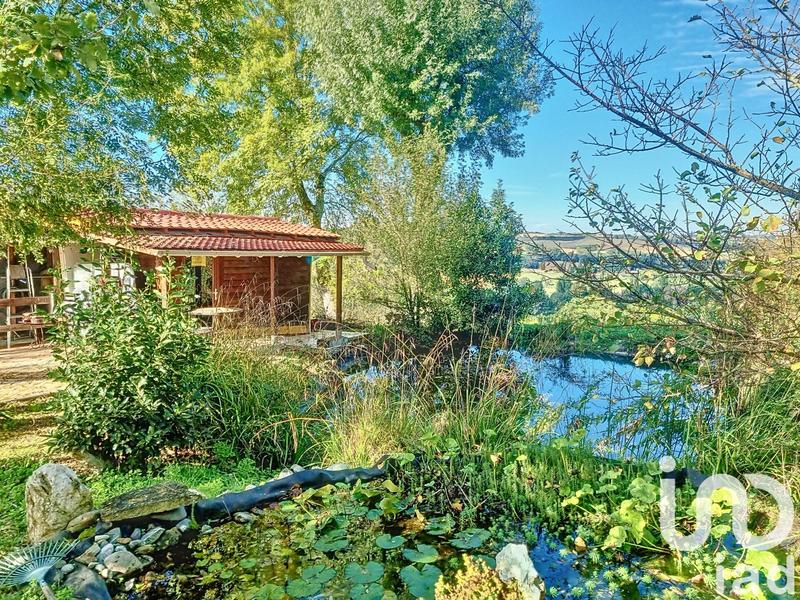 Maison - 290 m² - 11 pièces